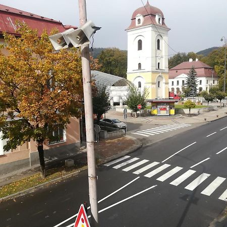 Penzion Marina Pri Slovenskej Restauracii Brezno Exterior foto