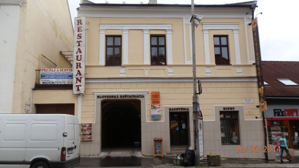 Penzion Marina Pri Slovenskej Restauracii Brezno Zimmer foto