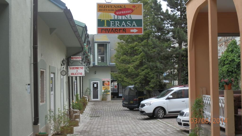 Penzion Marina Pri Slovenskej Restauracii Brezno Zimmer foto